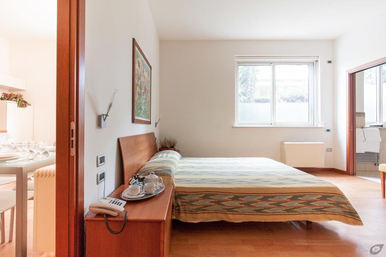 Verdeluna Aparthotel Marina di Pietrasanta Eksteriør bilde